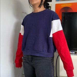 Color block crew neck sweater